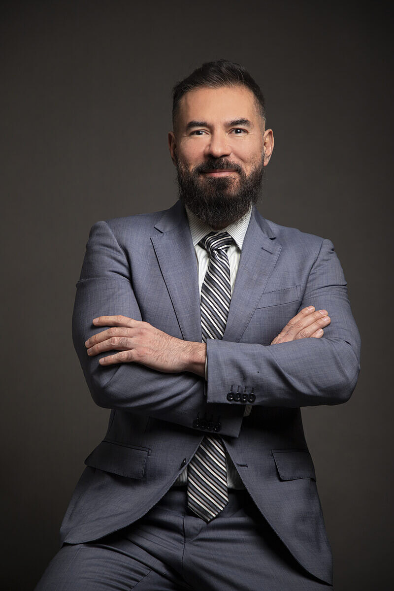 Dr. Hugo Gallegos Ballesteros